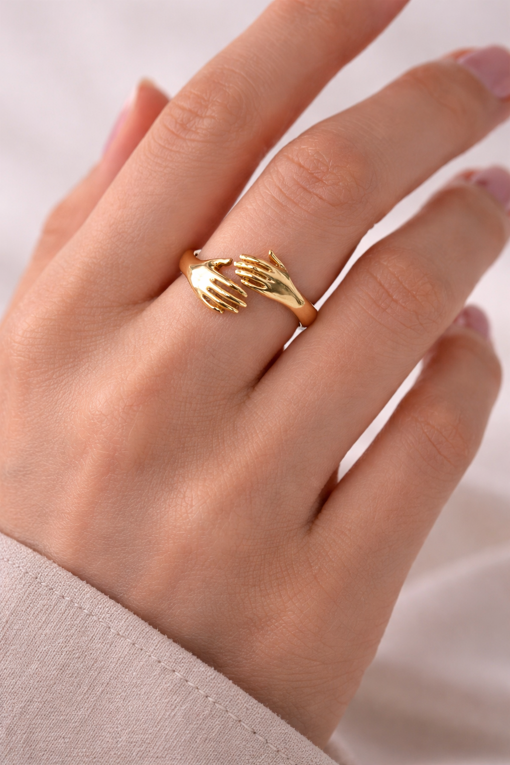 Hug Ring